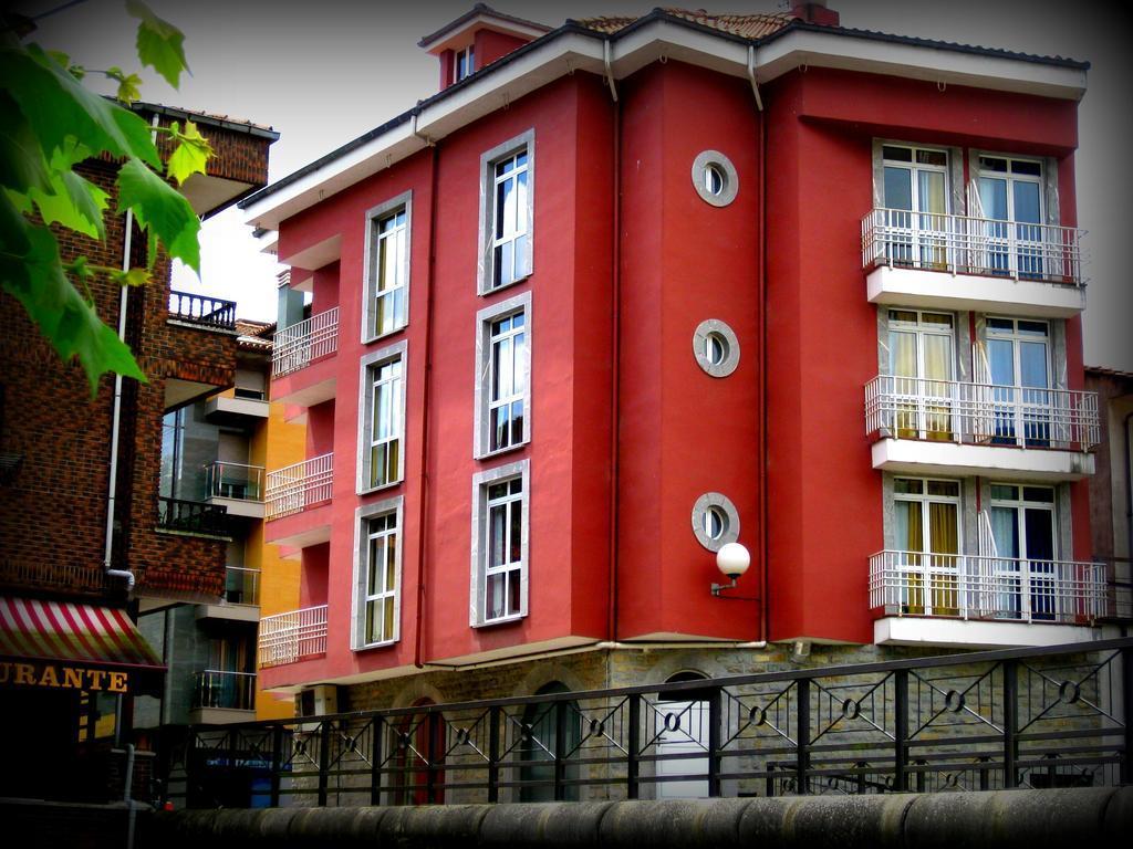 Los Acebos Cangas Onís エクステリア 写真