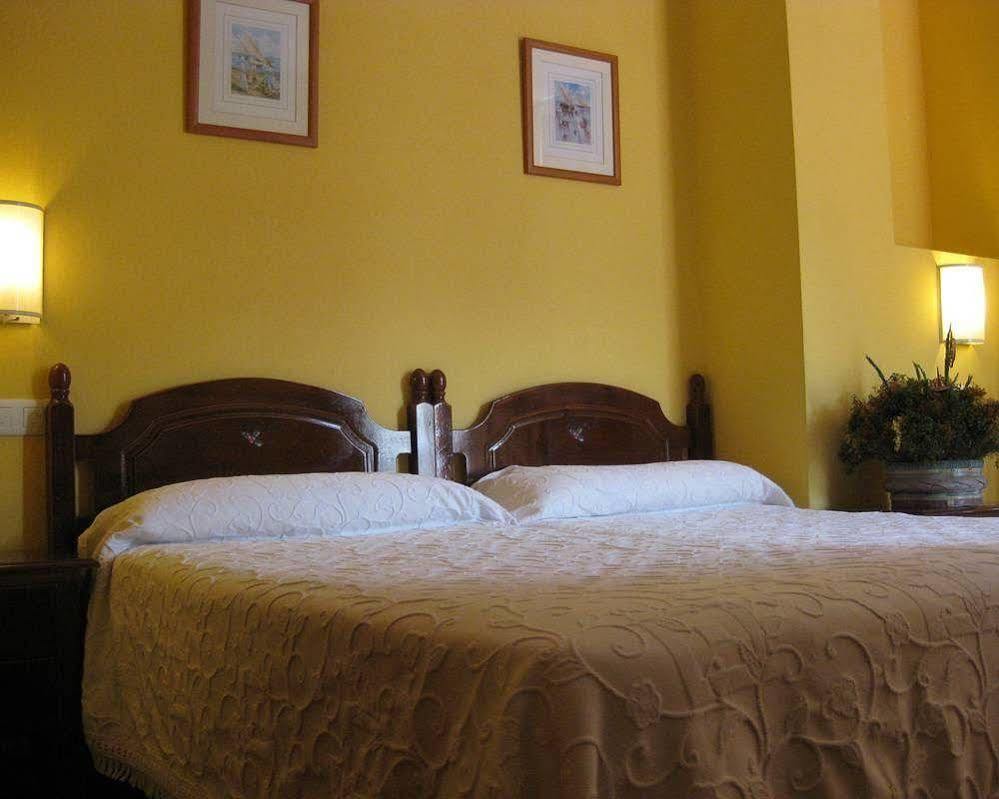 Los Acebos Cangas Onís エクステリア 写真